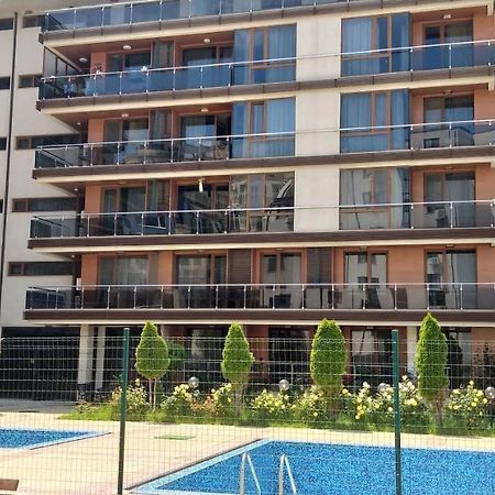 Апартаменти В Помориебей Комплекс Pomorie Esterno foto